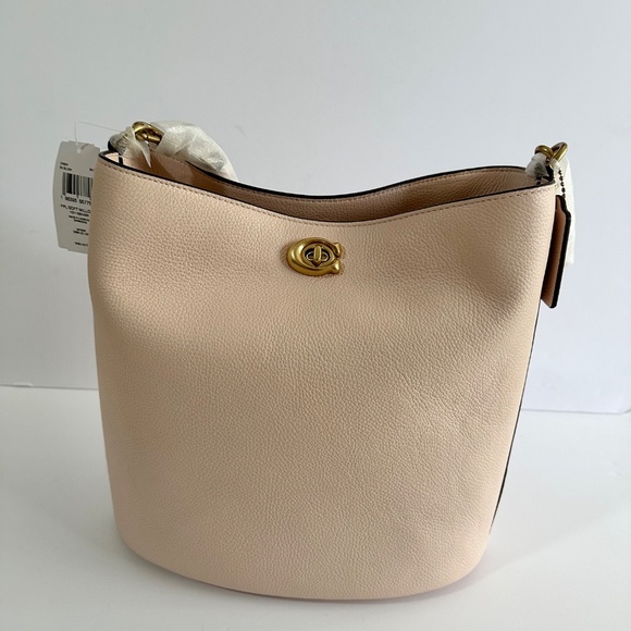 Coach - Willow Soft Bucket Bag in Blush - Picture 3 of 12